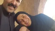 مادر دختر نجلایی در کنار آقا جابر عزیز + عکس