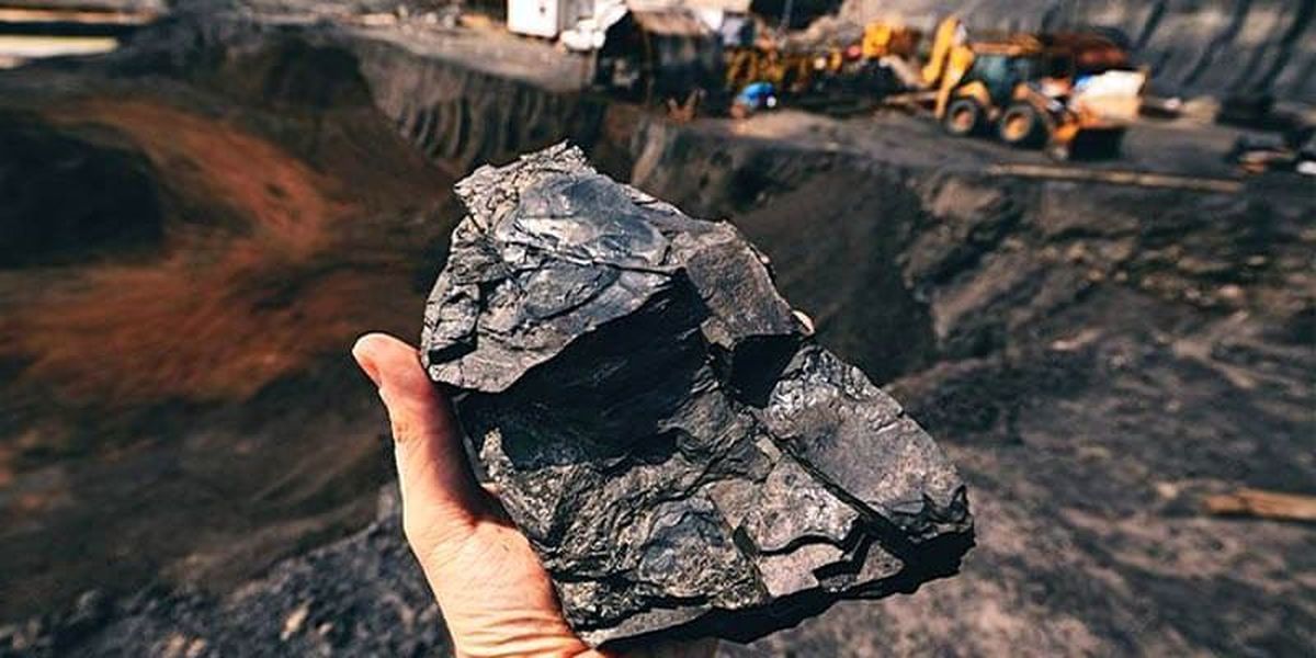 سنگ ‌آهن چیست؟ انواع، خواص و کاربردهای سنگ آهن