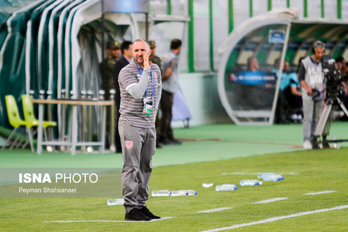 آرزوی یک عرب، بازی با استقلال یا پرسپولیس 