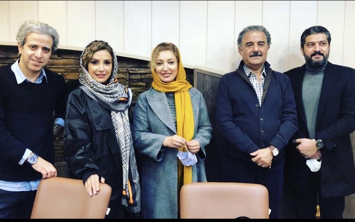 شبنم قلی خانی در جمع دوستانش + عکس