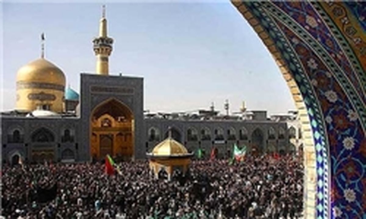 تحلیل رهبر انقلاب از سیاست‌ورزی امام هشتم