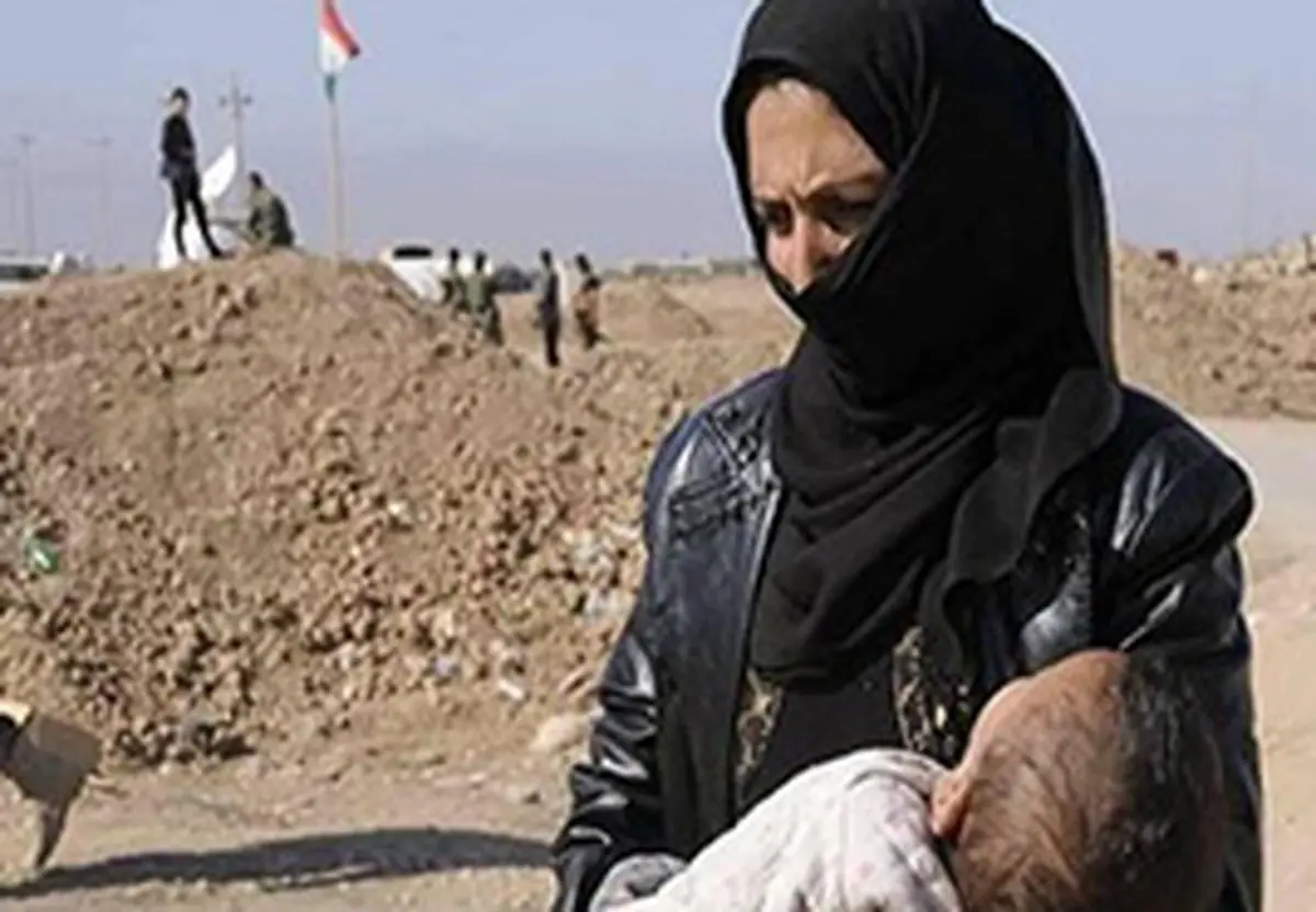 بازگشت زن عراقی برده داعش به خانه