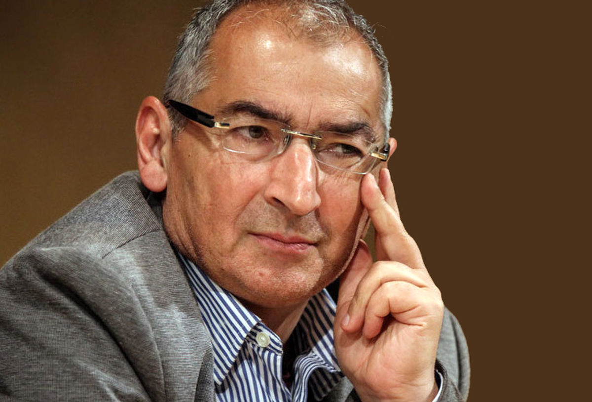 اولویت سیاست بر کار و صداقت!