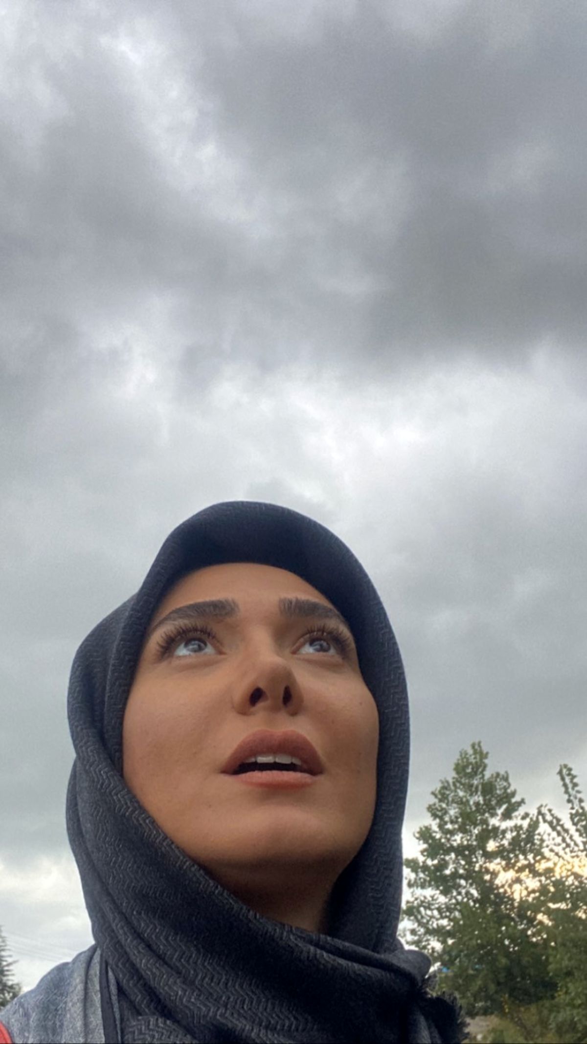 سر به هوایی مینا وحید + عکس