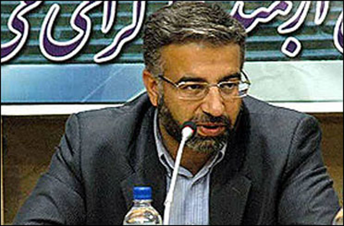 برنامه های جلیلی و دولت احمدی نژاد با هم فرق دارند