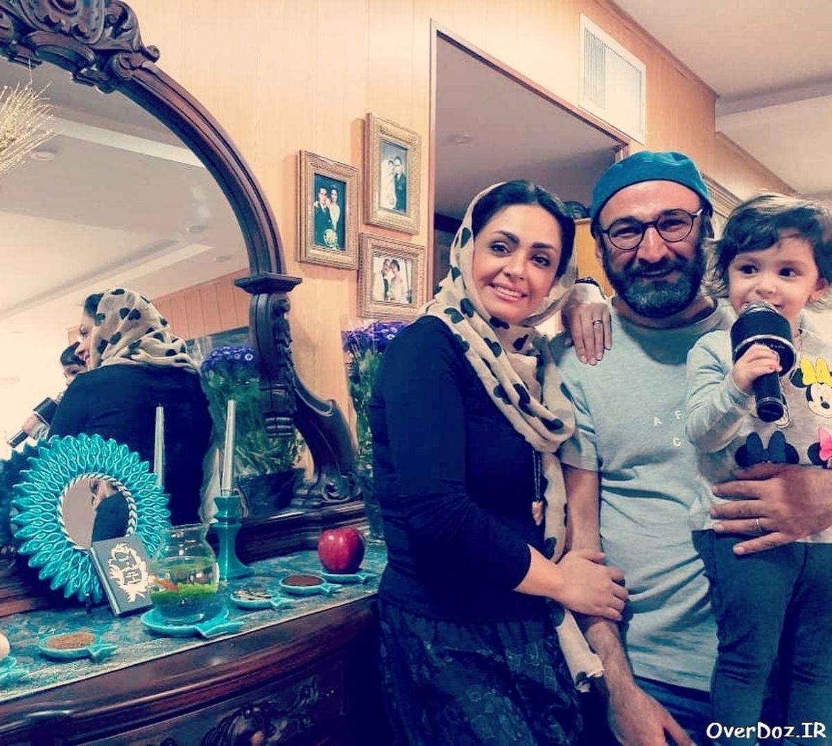 عکس اوس موسی در خانه شخصی اش