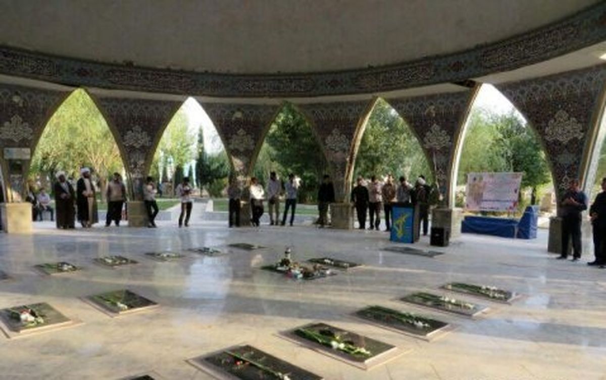 یادمان های شهدای گمنام در ایلام