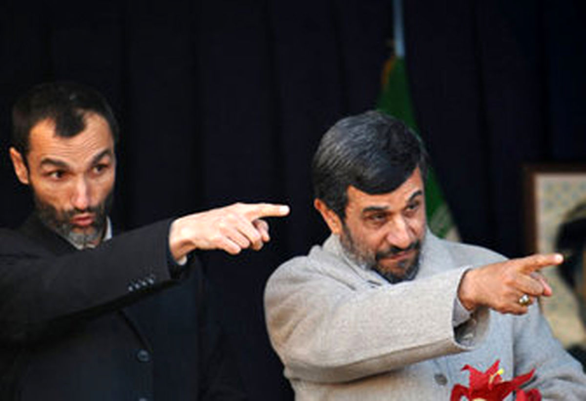  احمدی نژاد در دادگاه بقایی