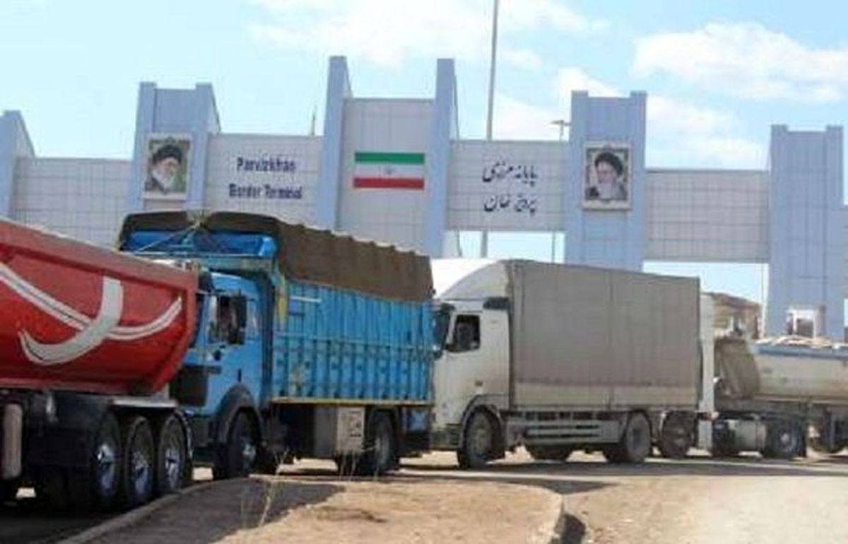 ماموران گمرک یک محموله قاچاق ارز و طلا کشف کردند