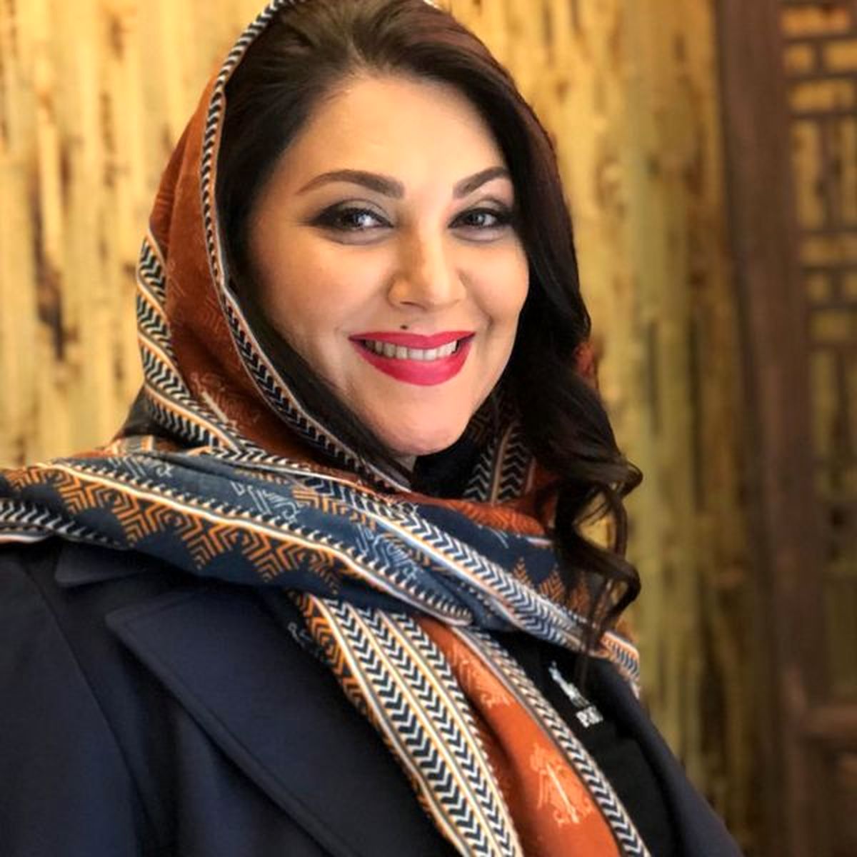 لبخند ژکوند به سبک «لاله اسکندری»