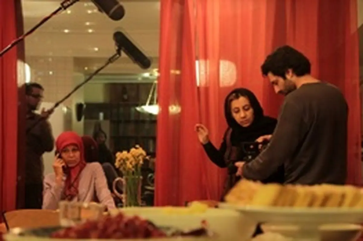 واکنش به حذف مستندی درباره فائزه هاشمی از جشنواره سینما حقیقت