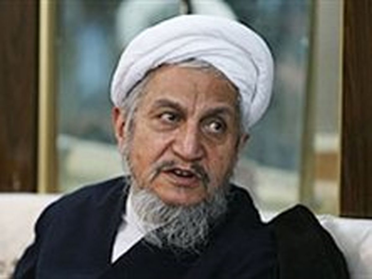 صانعی: آمریکا، از تو گذشتیم تو هم ما را ببخش!