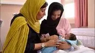 به هیچ بهانه‌ای نوزادانتان را از شیر مادر محروم نکنید