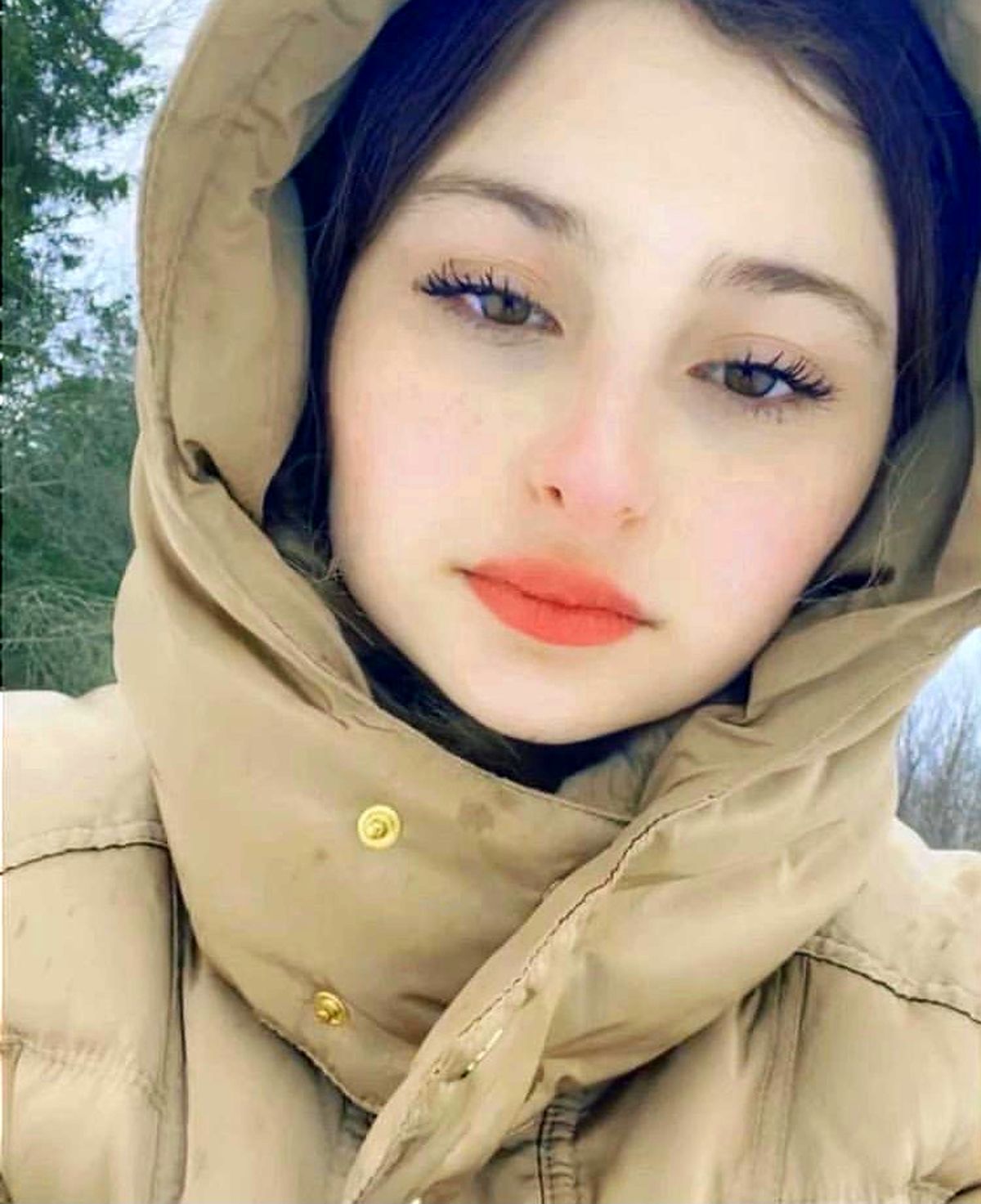 عکس جدید سارا نیکا پایتخت