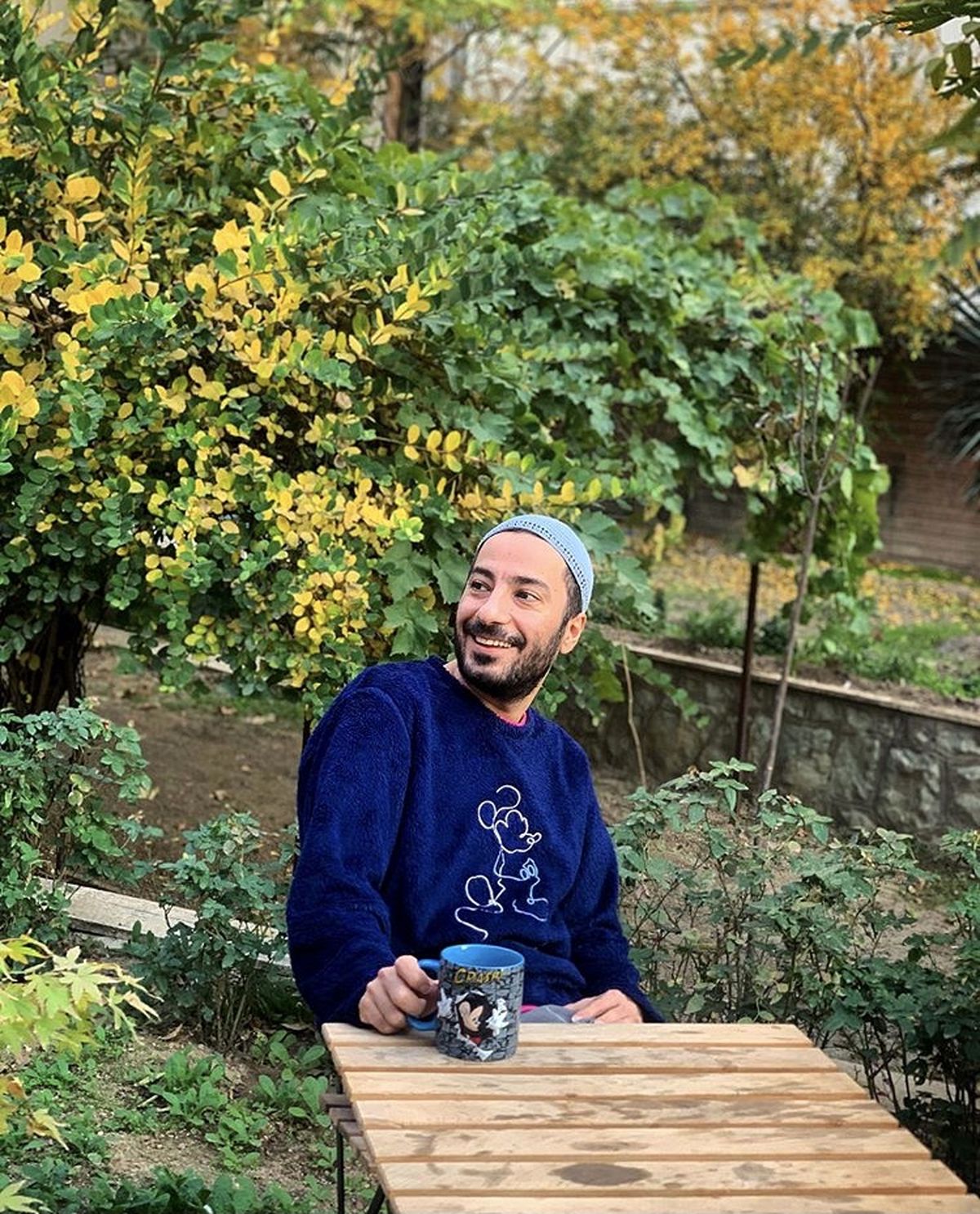 لباس میکی ‌موسی نوید محمدزاده + عکی