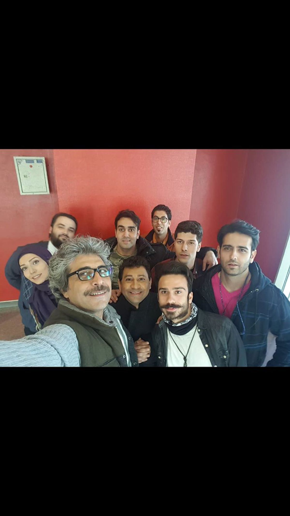 امیر غفارمنش در جمع دوستانش + عکس