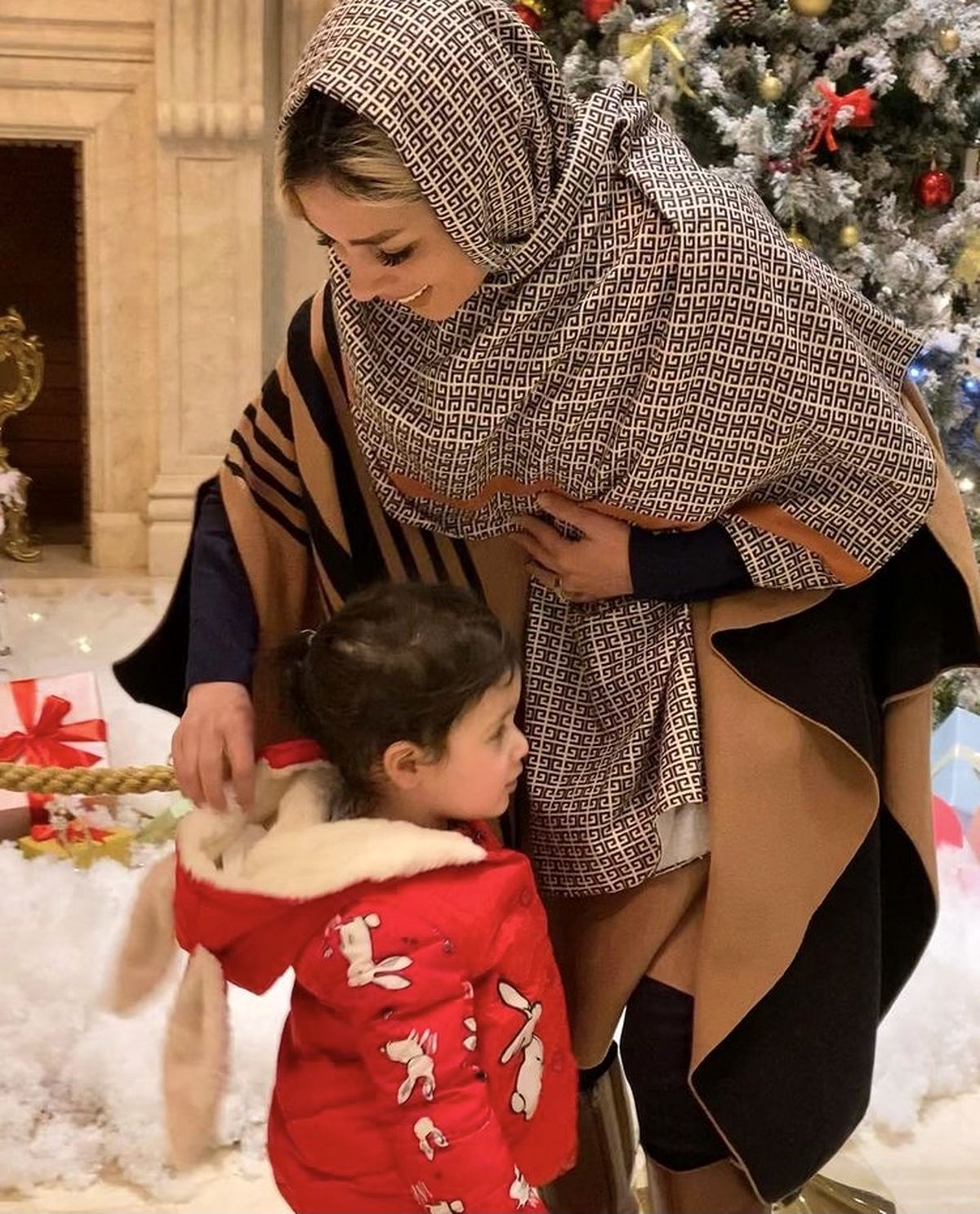عکس جدید همسر مهران غفوریان و دخترش