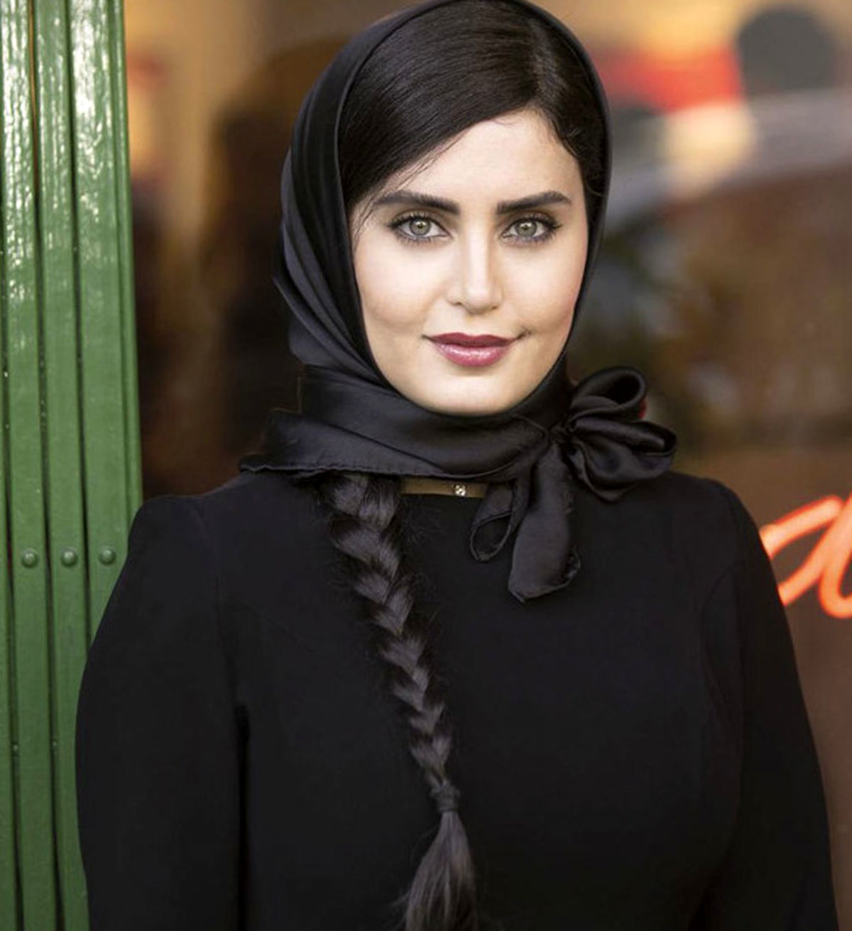 تیپ جذاب و ساده الناز شاکردوست