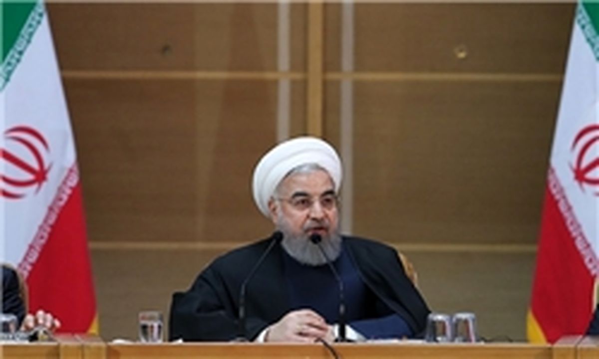 گفتگوی روحانی با رادیو ایران آغاز شد