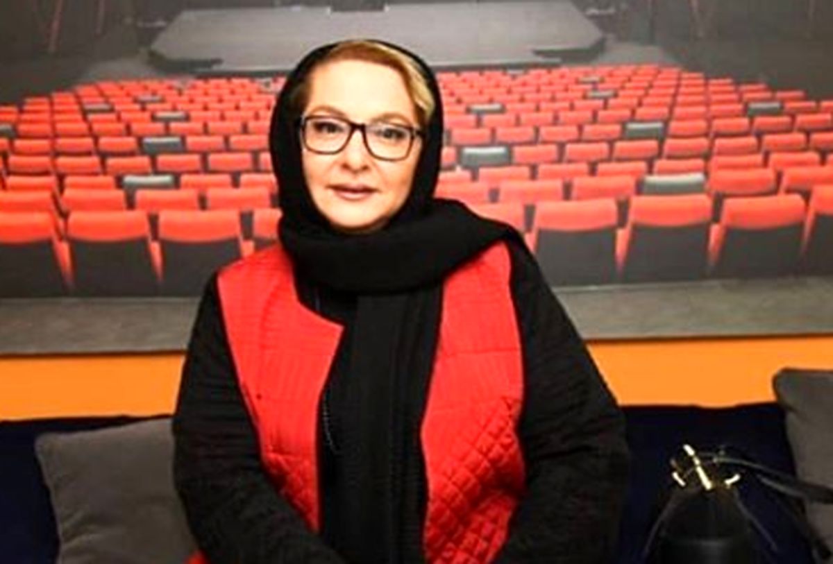 عصبانیت لاله صبوری از حرف های جنجالی آقای مجری درباره حجاب