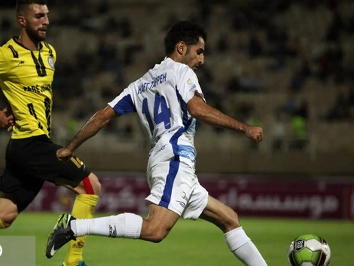 ثبت قرارداد مدافع استقلال در هیات فوتبال تهران