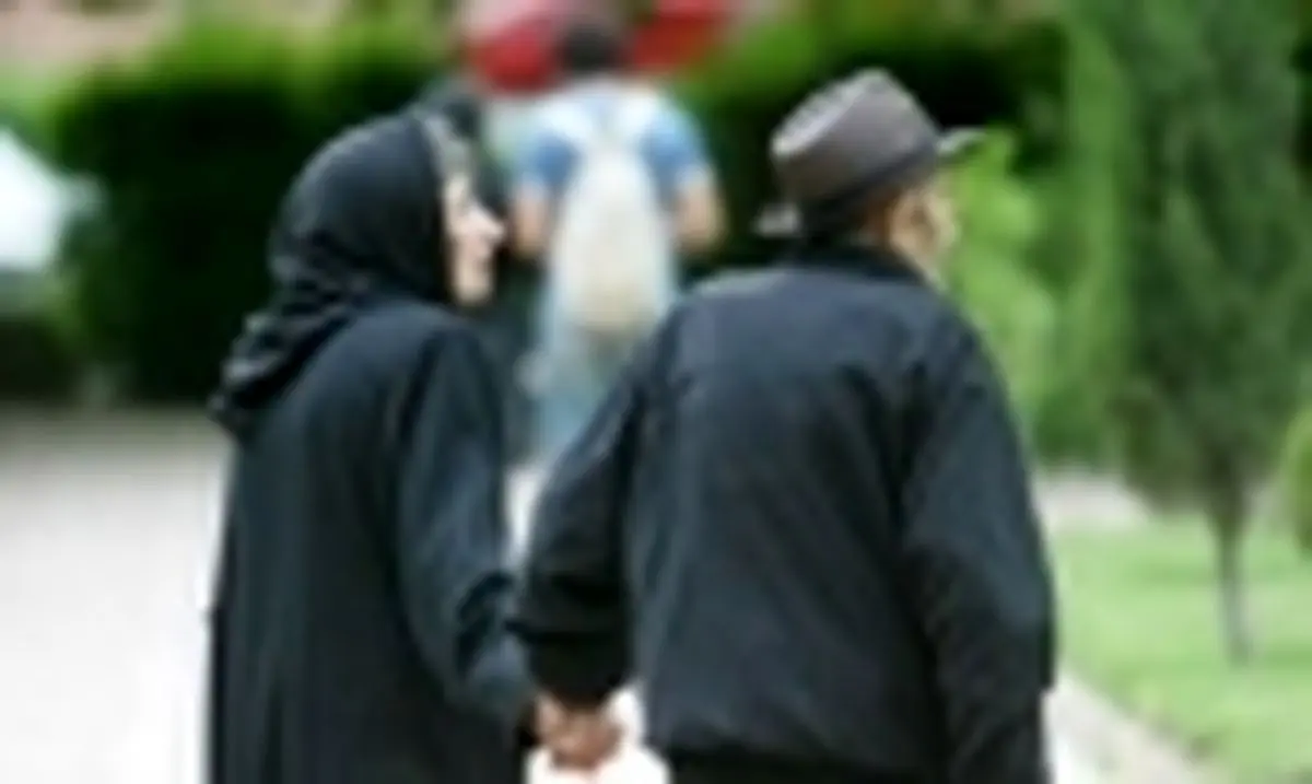فرزندی که مادرش را می‌زد