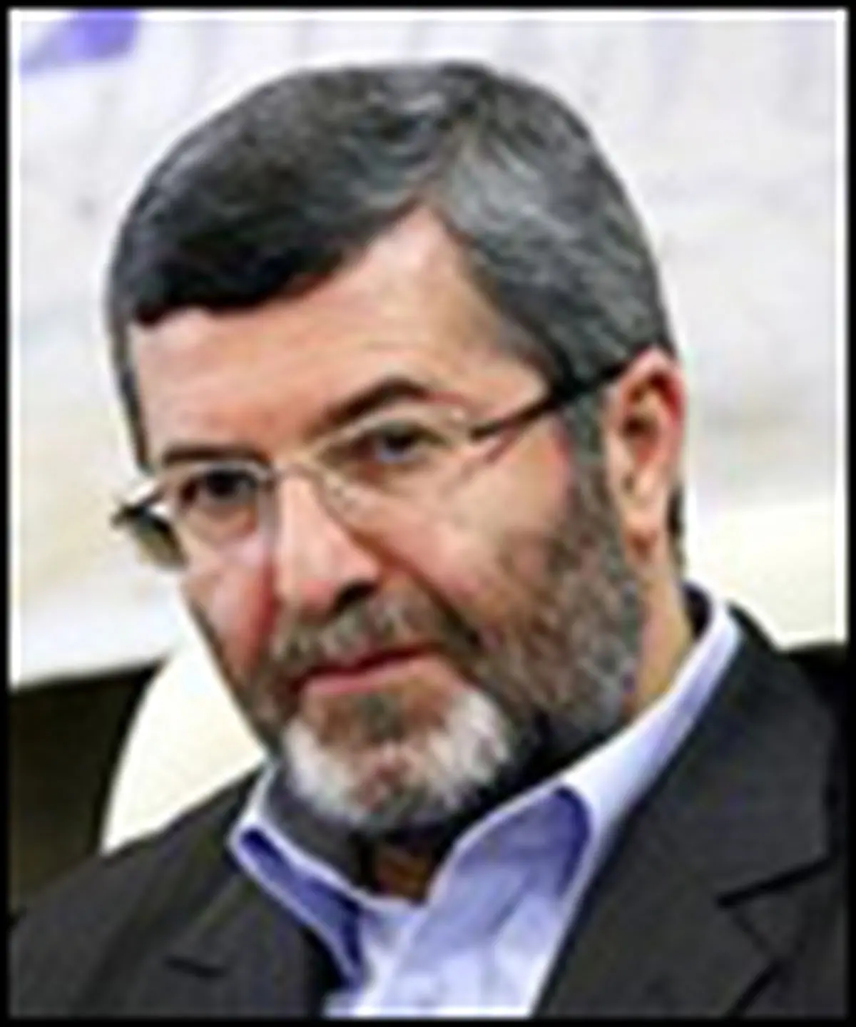 معاون پارلمانی وزیر بهداشت برکنار شد