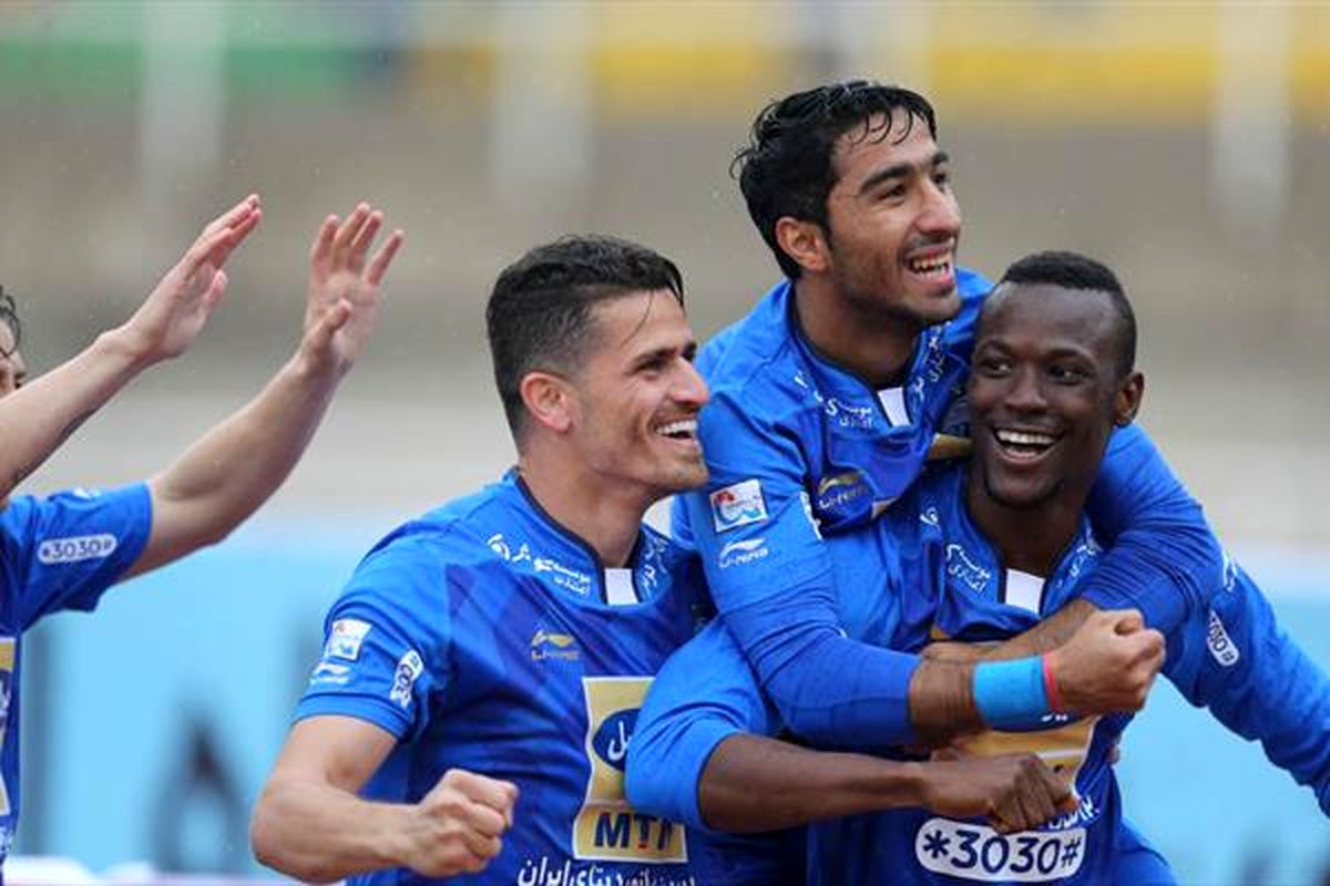 مهاجمی که ۴ میلیارد تومان برای استقلال آب می‌خورد!