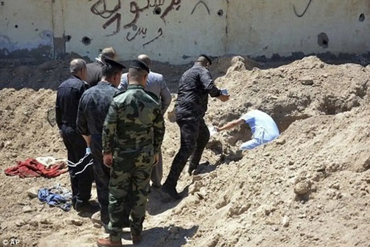 کشف یک گور دسته جمعی در جنوب موصل 