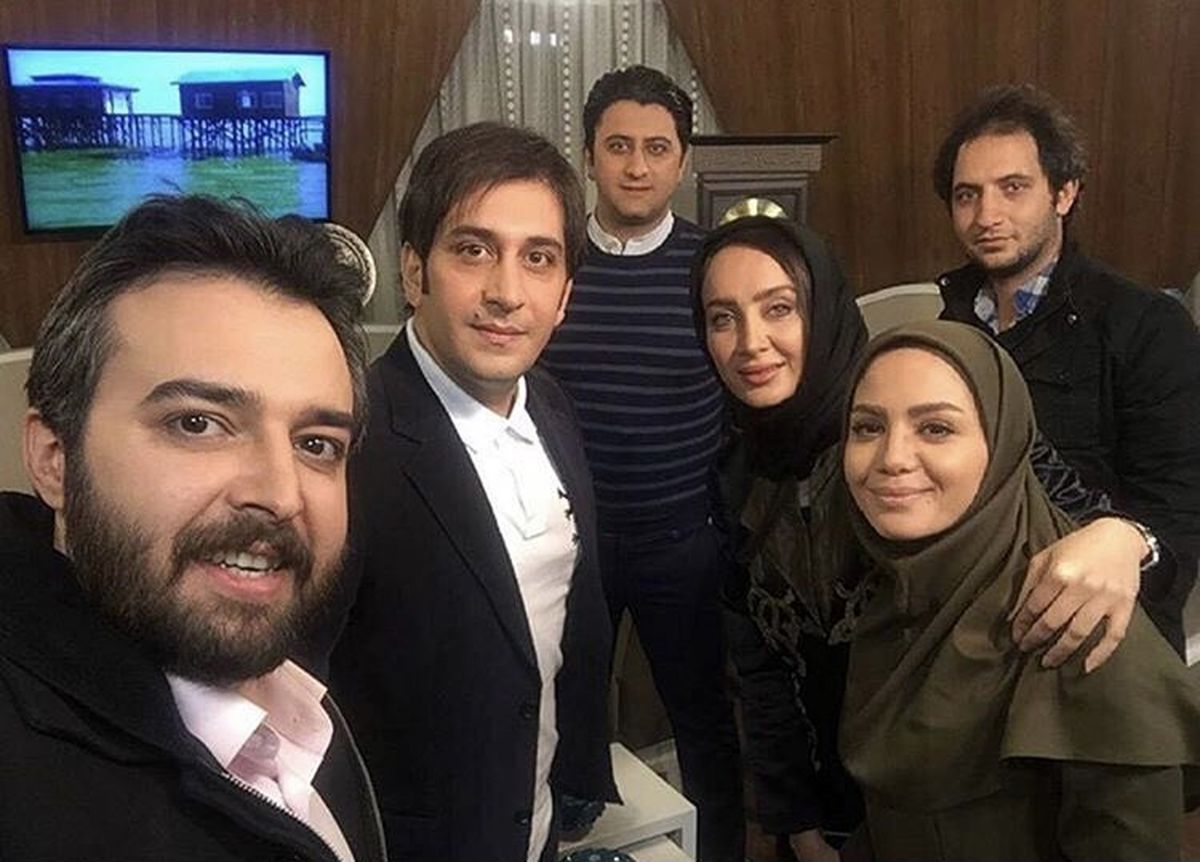 وحید شیخ زاده در جمع دوستانش + عکس