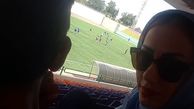 حضور خانم مجری در استادیوم + عکس