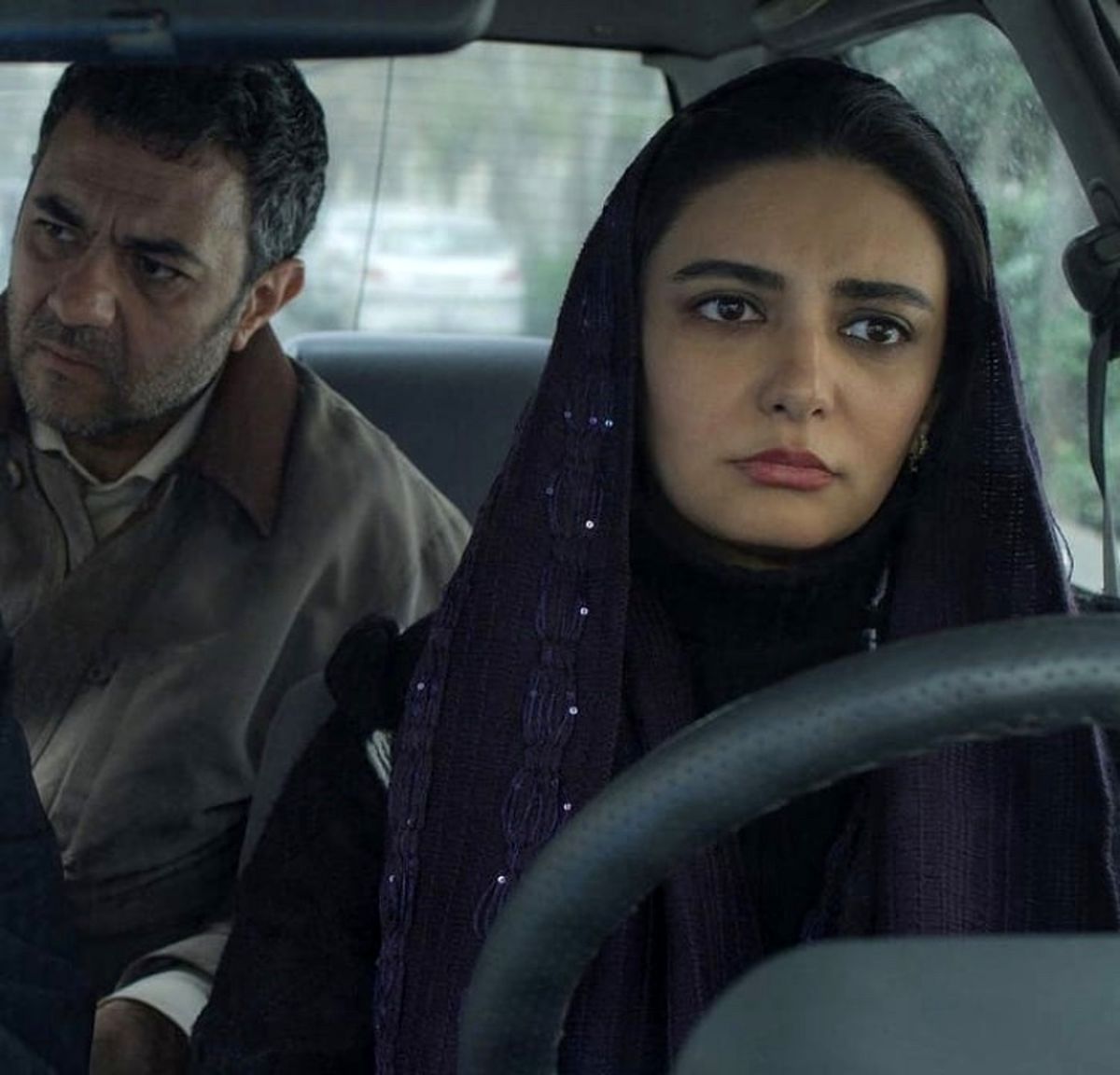 لیندا کیانی در کلاس رانندگی + عکس