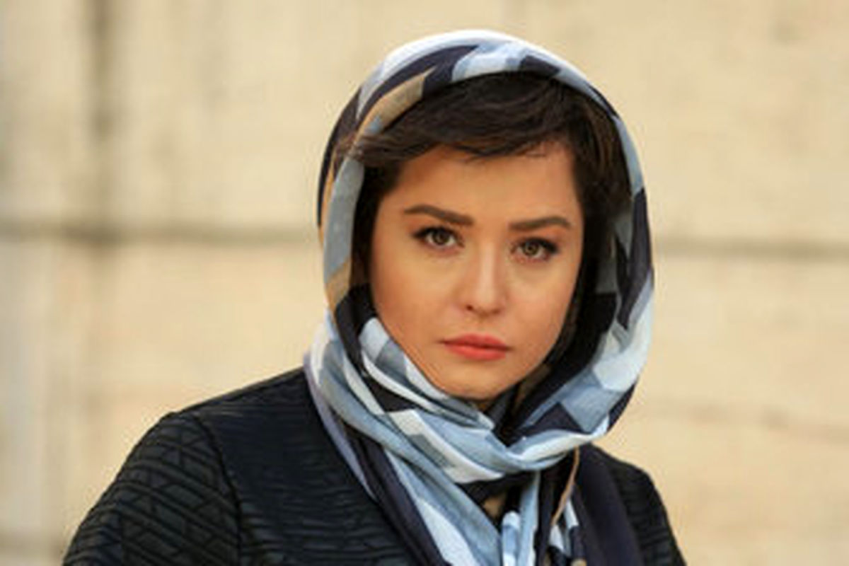 سلفی کله سحری «مهراوه شریفی نیا»