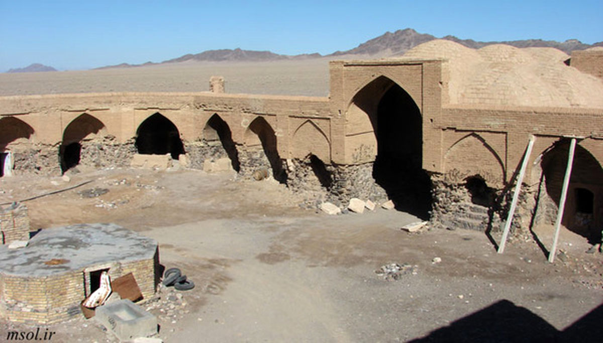 کاروانسرای قلعه خرگوشی در یک قدمی نابودی