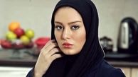 خانم بازیگر زیر باران به زیارت امام زاده صالح رفت +عکس