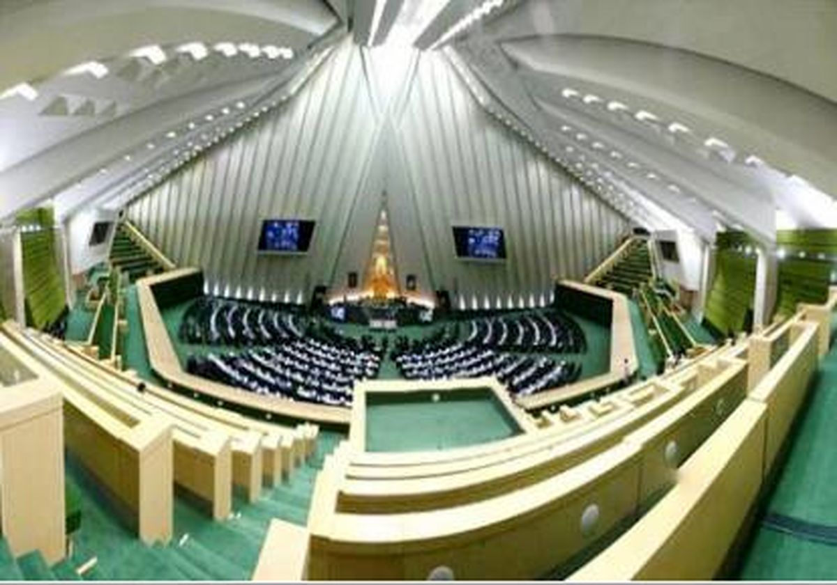 صحن علنی مجلس آغاز شد+ سوال از وزیر بهداشت در دستور کار