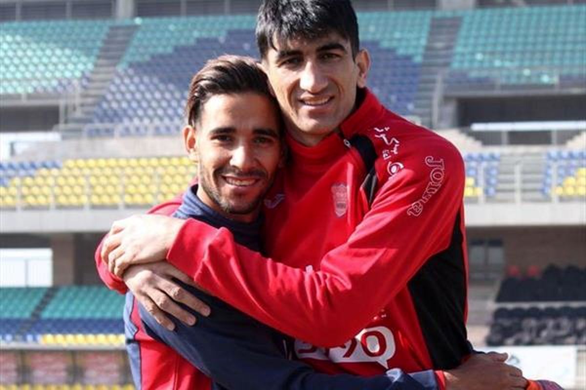 کری خوانی پرسپولیسی سابق برای بیرانوند