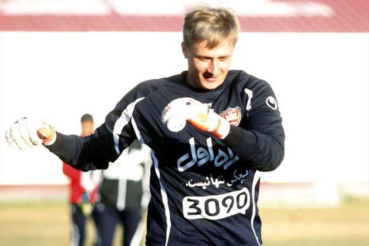 خرید بد پرسپولیس موضع باشگاه را تغییر داد
