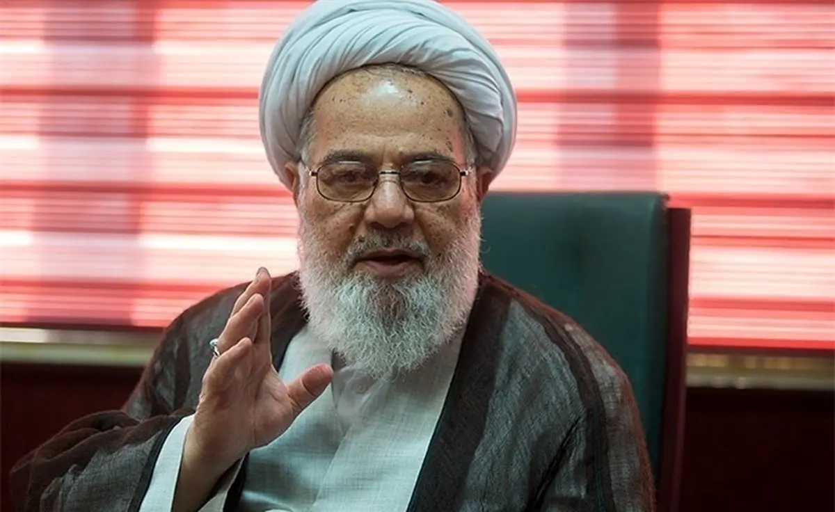 آیت الله ممدوحی: دشمنان می‌خواهند فتنه‌ای را به دست خودمان ایجاد کنند