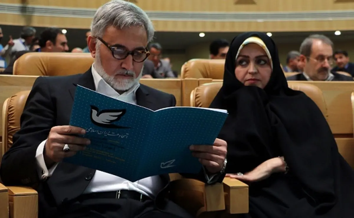 انتشار قریب الوقوع ارگان مطبوعاتی حزب مشارکت «دو»/ سابقه این روزنامه در اهانت به امیرالمومنین(ع)