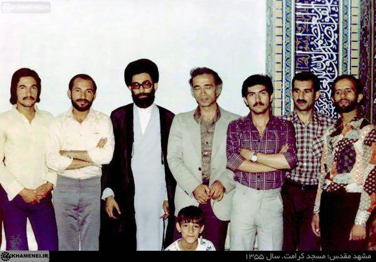 عکس دیده نشده از مقام معظم رهبری در مشهد!