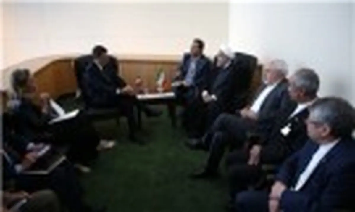 روحانی: رهبران اروپا باید به بانک ها برای همکاری مالی تضمین دهند