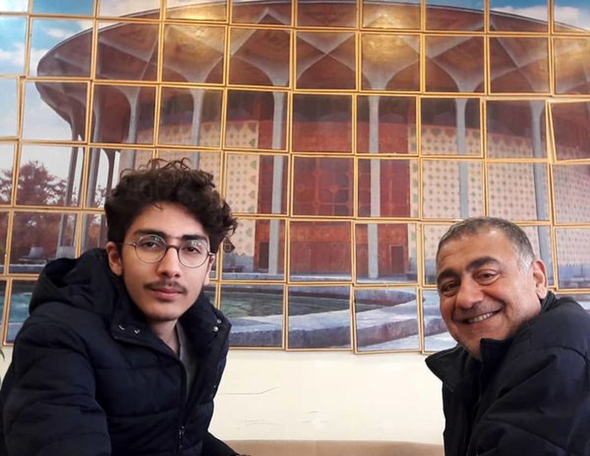 خسرو احمدی و پسرش + عکس