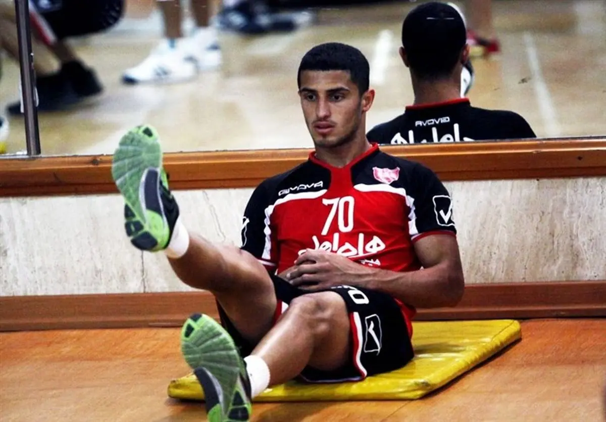 مشکل عجیب برای مهاجم پرسپولیس 