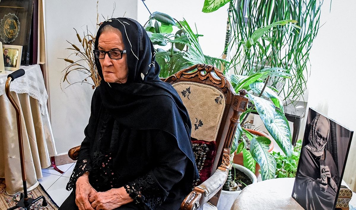 ملکه رنجبر همچنان درگیر بیماری پارکینسون است
