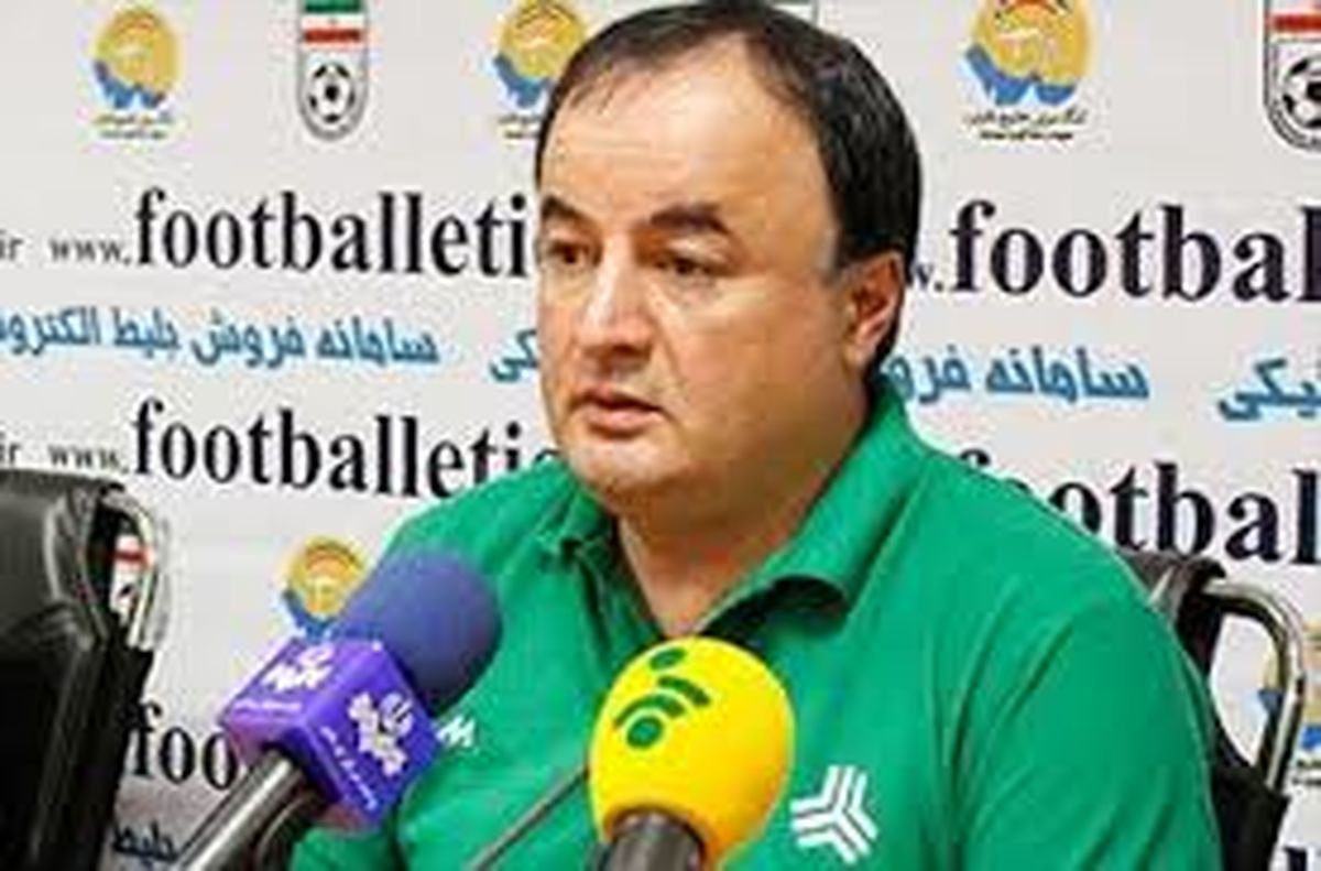 دستیار اسبق دایی، گزینه سرمربیگری تیم ملی عراق شد