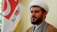 یک ساختمان محقر، یک صندلی و یک موکت امکانات مشایی در انتخابات!