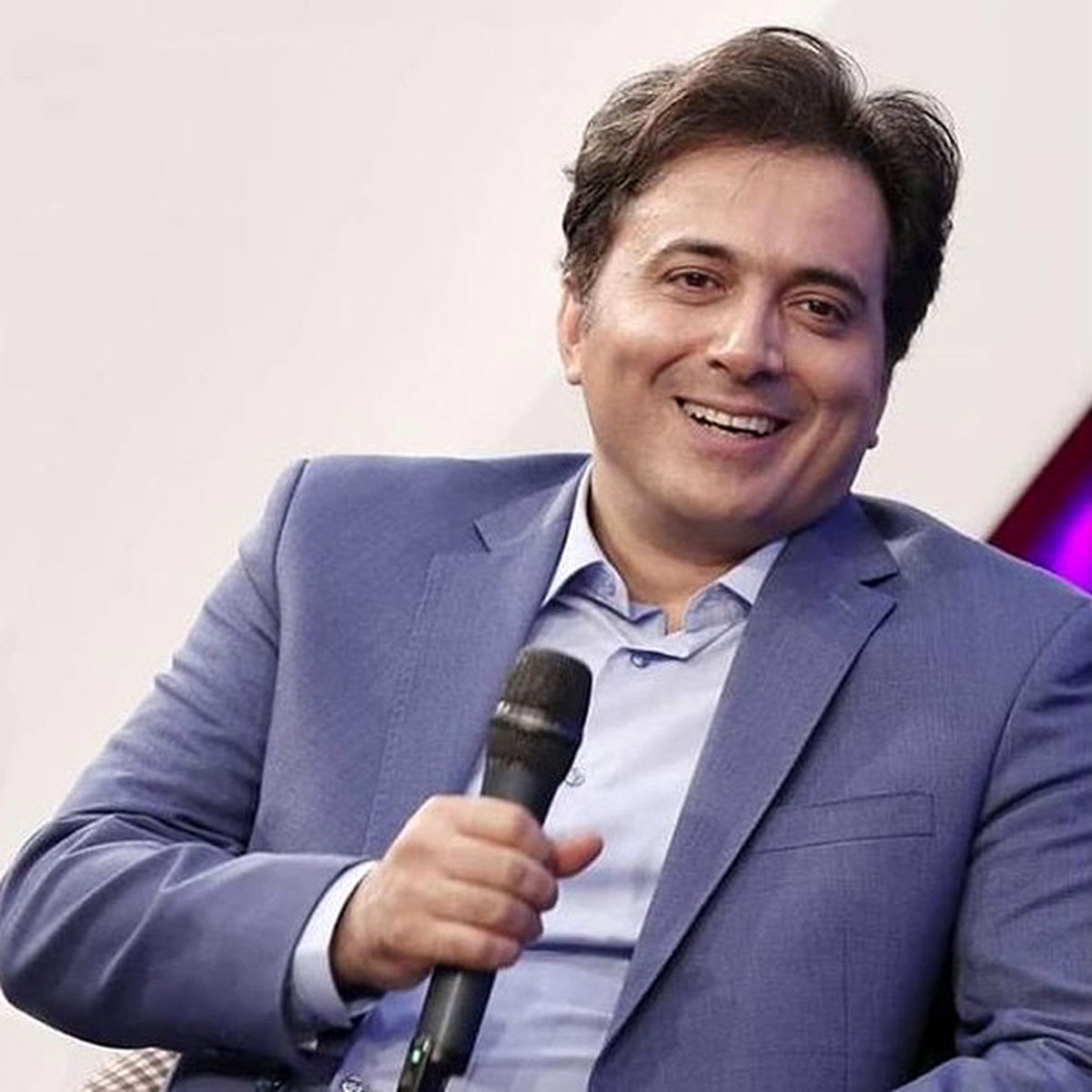 دلیل عجیب خواننده محبوب برای ازدواج نکردن+عکس