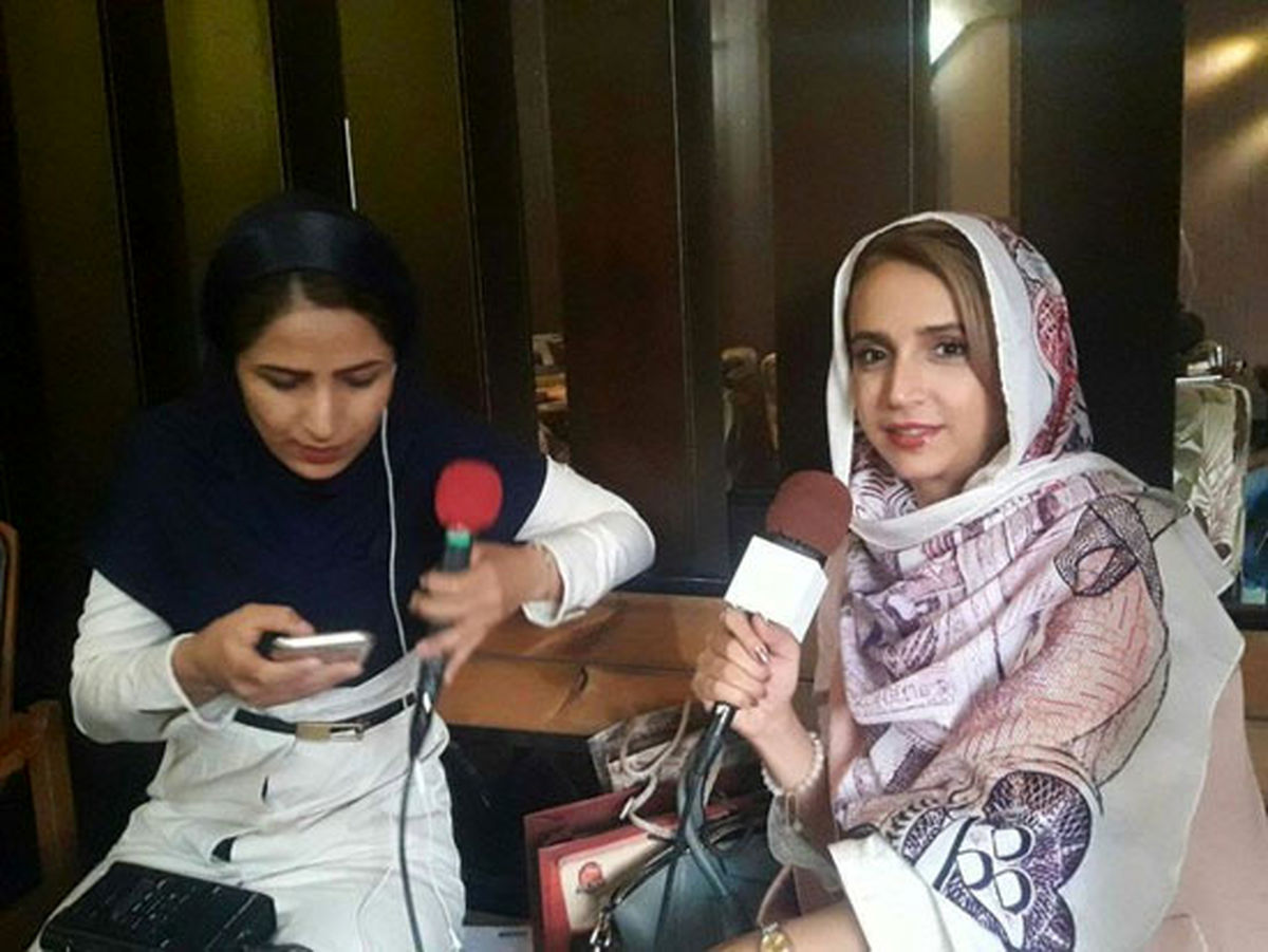 شبنم قلی‌خانی و مارال فرجاد در پارک ساعی/عکس