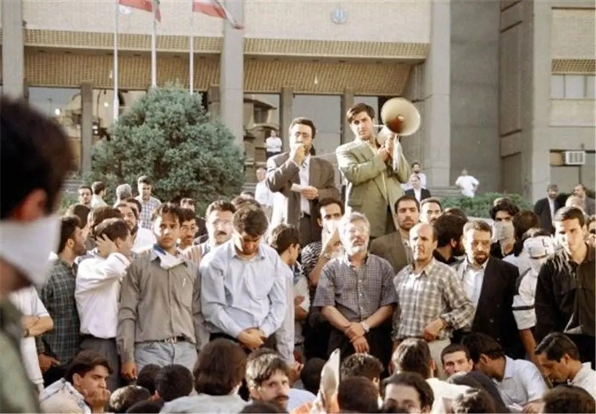 نقش تاج‌زاده درغائله تابستان داغ سال 78/ همزمان با آزادی تاج زاده؛ سازماندهی لایه افراطی اصلاح طلبان، در دانشگاهها